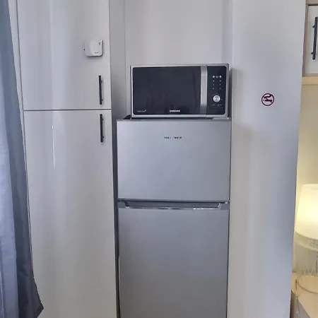 Fundeni Hospital - Kitchen, Terrace & Parking Apartament Bukareszt