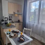 Апартаменты Fundeni Hospital - Kitchen, Terrace & Parking *